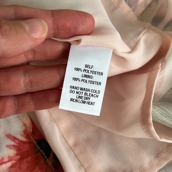 Lulu’s Zaliki Pink Tropical Print Tie-Front Puff Sleeve Mini Dress - Picture 11 of 16